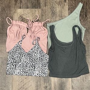4 crop tops. Different styles. Same size.